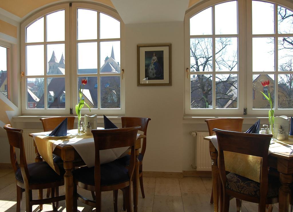 Hotel Königin Olga Ellwangen Kültér fotó