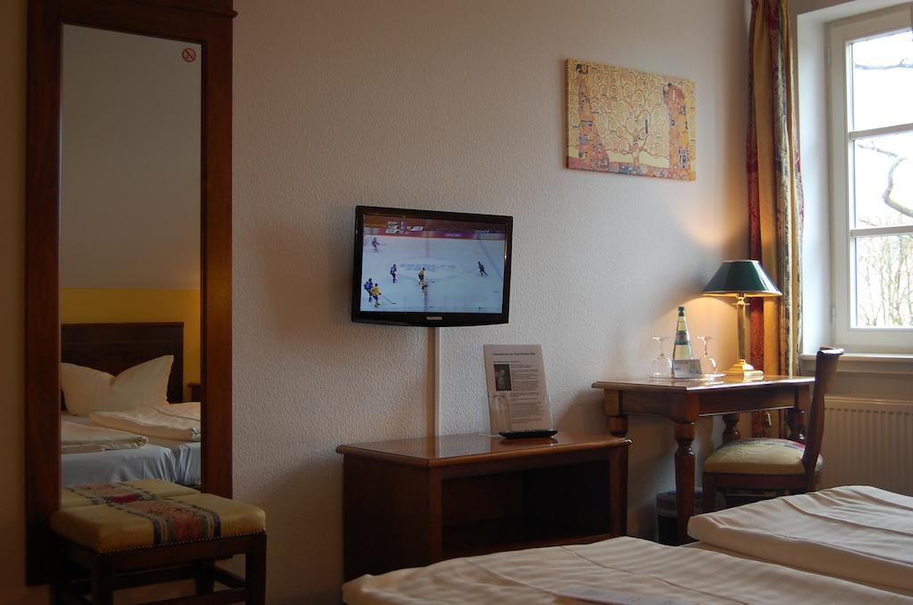 Hotel Königin Olga Ellwangen Kültér fotó